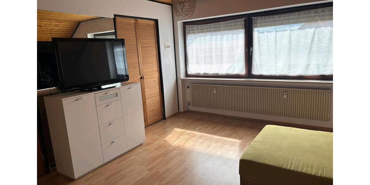 Dachgeschoßwohnung Aschaffenburg Gailbach - 3 Zimmer, 85 m&sup2;, 700&euro; | Angebot:26620659