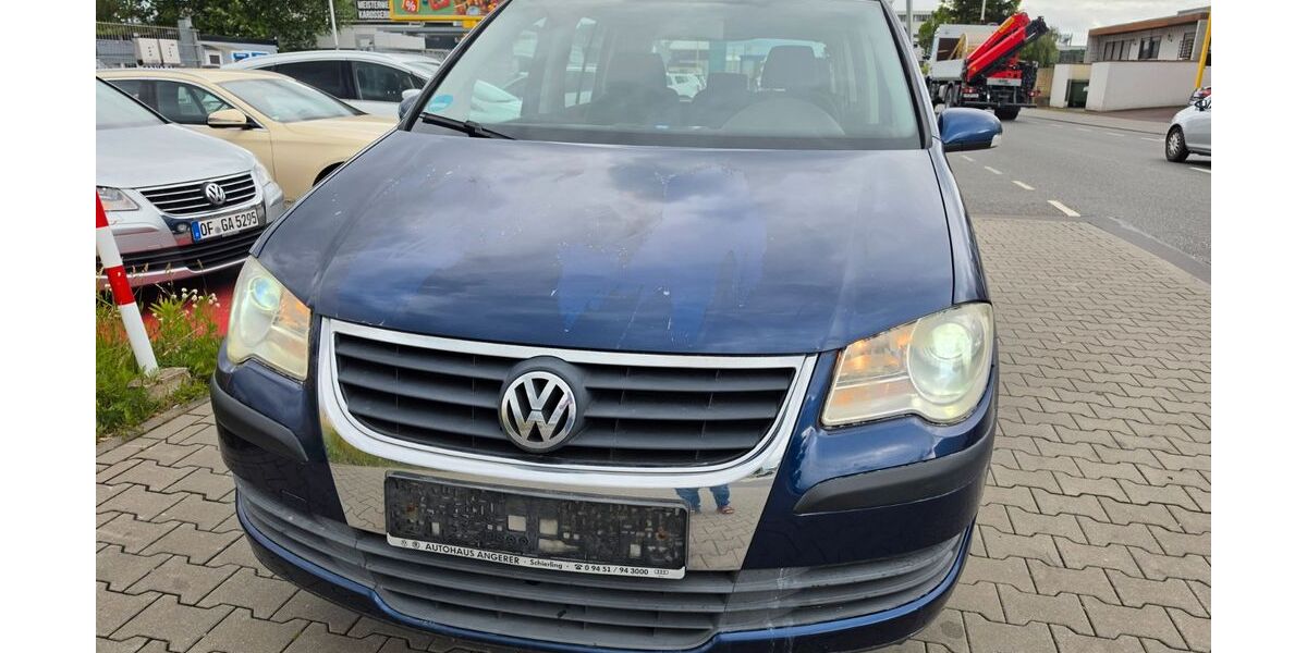VW Touran 119.000 km 5.500 &euro; Dietzenbach 63128
