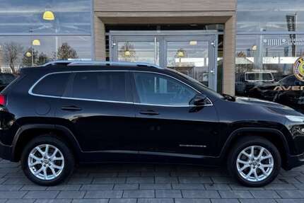 Jeep Cherokee 155.100 km 11.590 &euro; Aschaffenburg 63741