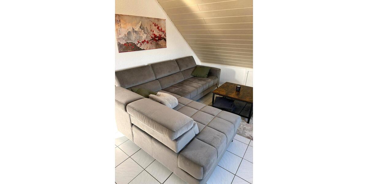 Dachgeschoßwohnung Reinheim - 2 Zimmer, 60 m&sup2;, 700&euro; | Angebot:26023564