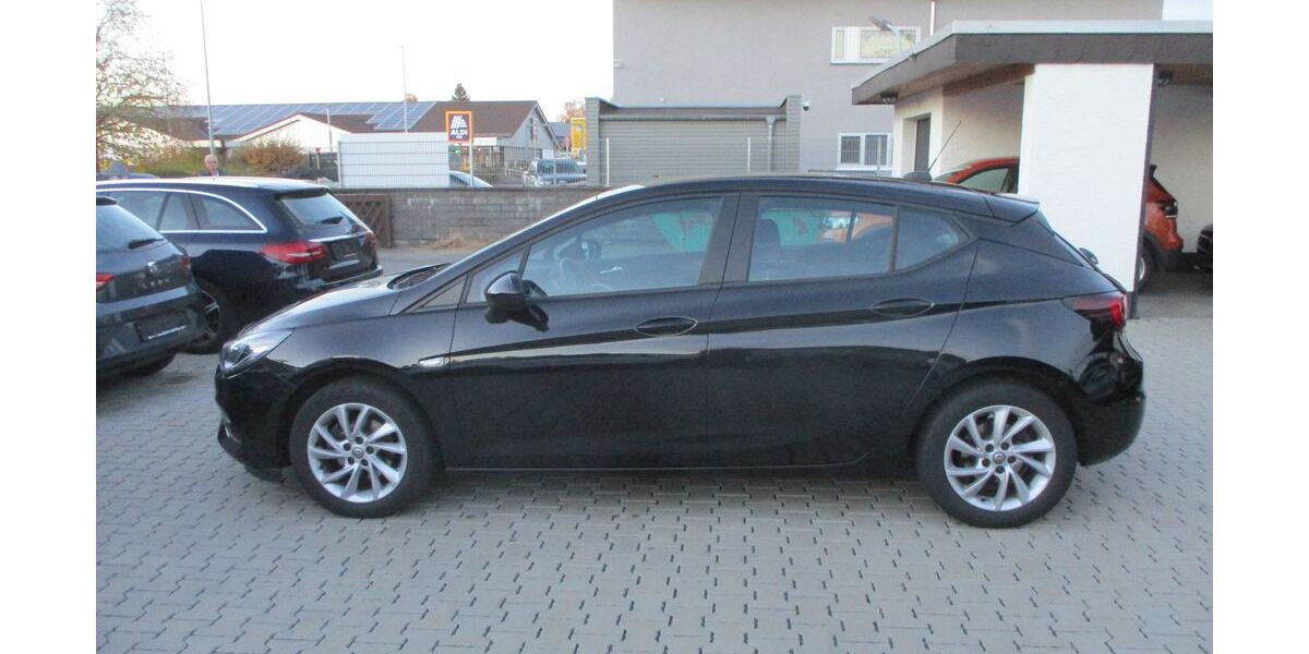 Opel Astra 93.875 km 10.599 &euro; Babenhausen 64832