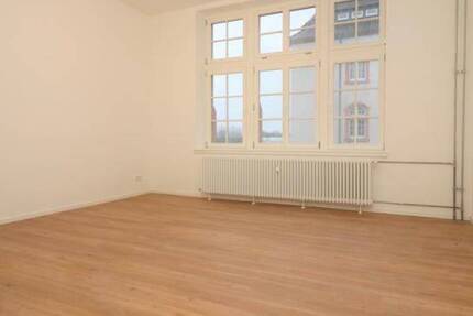 Wohnung Babenhausen - 3 Zimmer, 101 m&sup2;, 1.300&euro; | Angebot:26139043