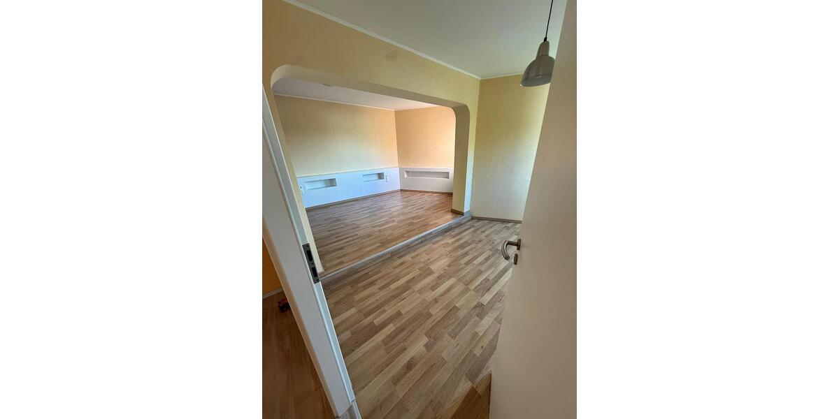 Etagenwohnung Bruchköbel - 3 Zimmer, 95 m&sup2;, 245.000&euro; | Angebot:26338242