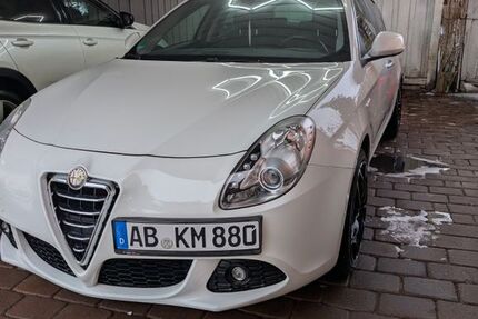 Alfa Romeo Giulietta 166.300 km 7.000 &euro; Mainaschaff 63814