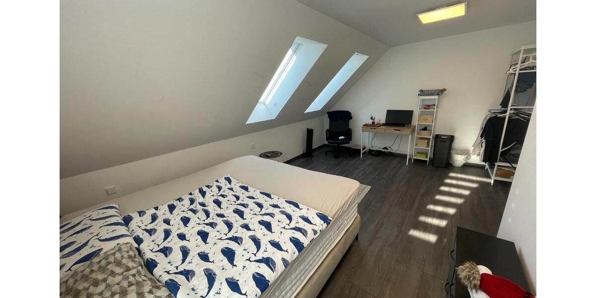 Doppelhaushälfte Hanau Lamboy - 6 Zimmer, 160 m&sup2;, 2.200&euro; | Angebot:25750507