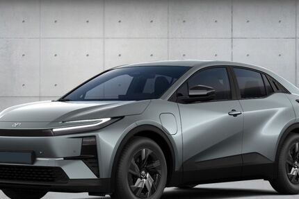 Toyota C-HR 2.500 km 43.760 &euro; Mainaschaff 63814