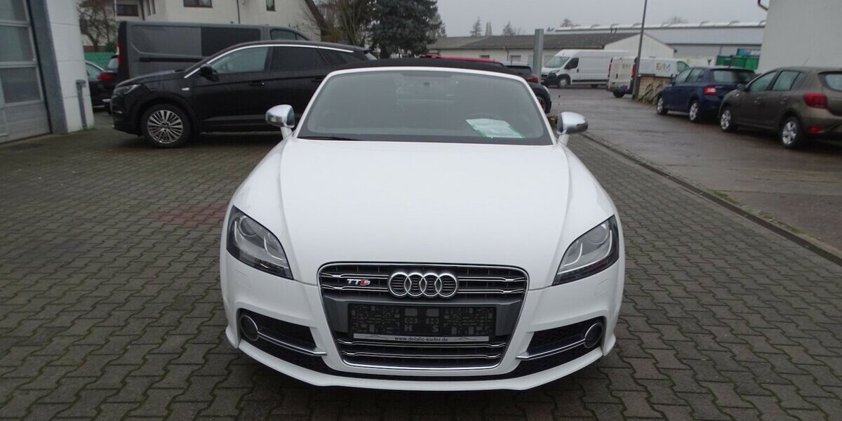 Audi TT 2.0 TFSI S Roadster quattro Klima, Navigation, 97.452 km 17.990 &euro; Rodgau 63110