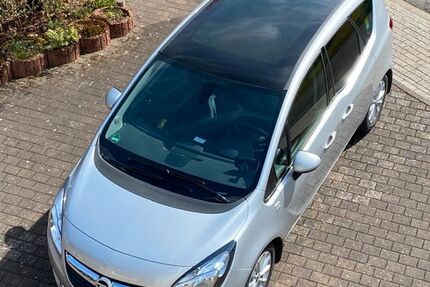 Opel Meriva 72.000 km 8.600 &euro; Rodgau 63110