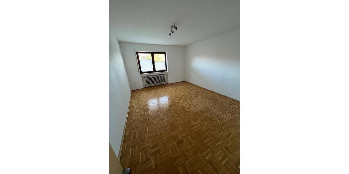 Terrassenwohnung Sailauf - 3 Zimmer, 82 m&sup2;, 900&euro; | Angebot:26326246