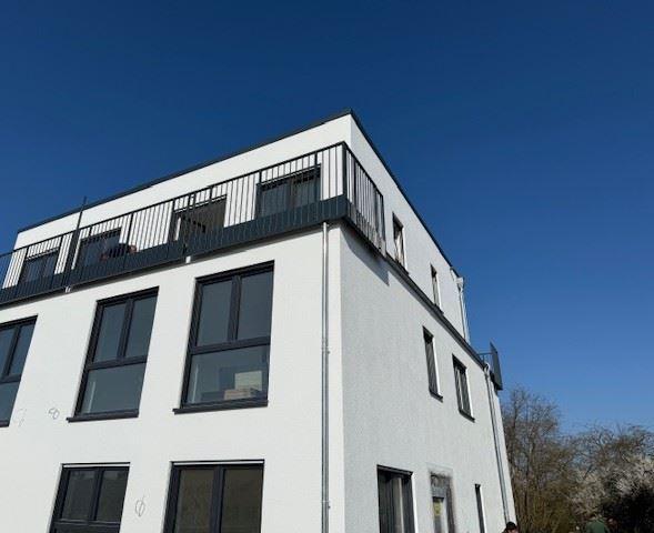 Doppelhaushälfte Erlensee - 5 Zimmer, 176 m&sup2;, 2.350&euro; | Angebot:26576081