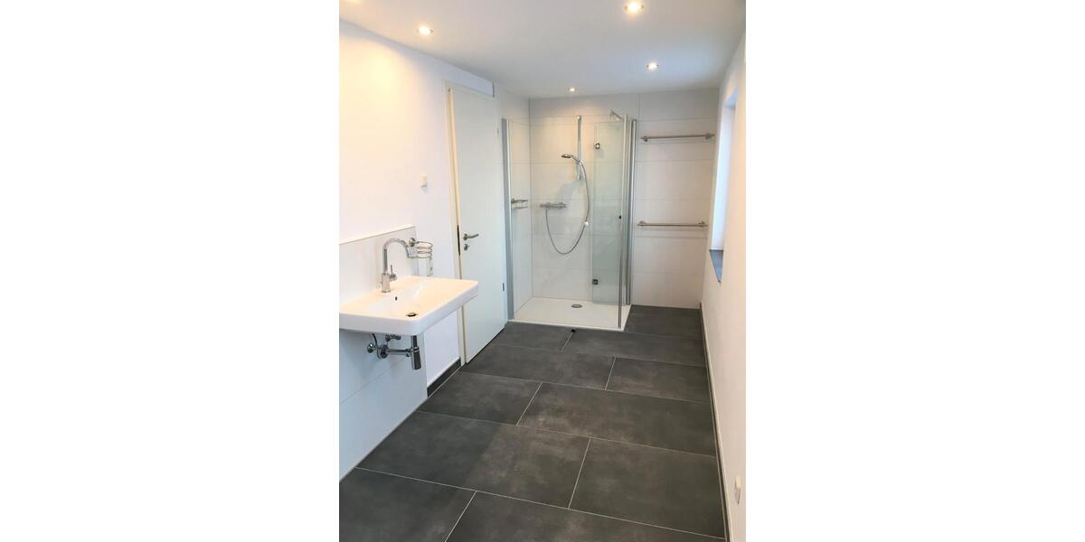 Einfamilienhaus Gründau - 5 Zimmer, 124 m&sup2;, 1.100&euro; | Angebot:26493857