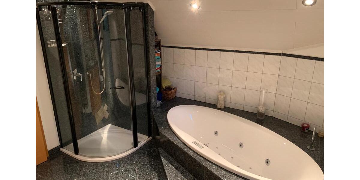 Einfamilienhaus Bessenbach - 12 Zimmer, 230 m&sup2;, 749.000&euro; | Angebot:25457062