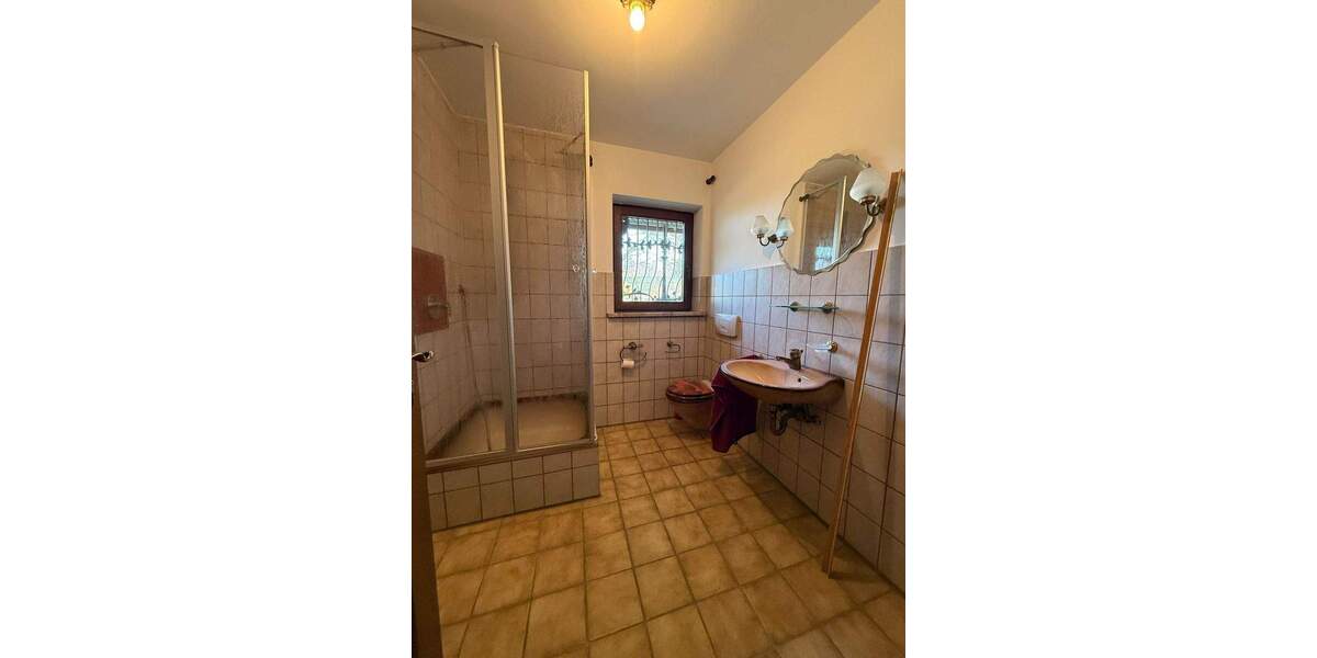 Einfamilienhaus Alzenau Wasserlos - 5 Zimmer, 250 m&sup2;, 780.000&euro; | Angebot:25776069