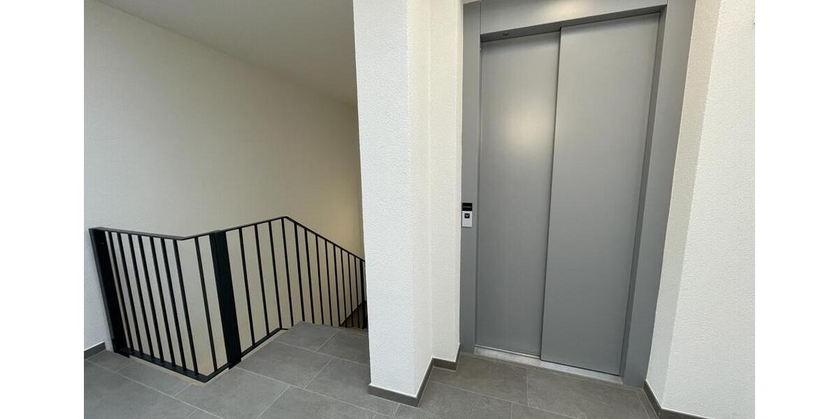 Etagenwohnung Leidersbach - 2 Zimmer, 78 m&sup2;, 950&euro; | Angebot:25327077
