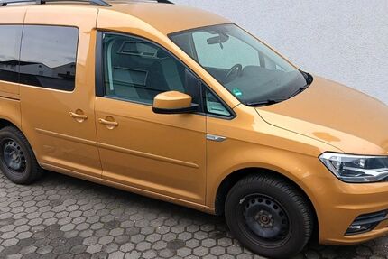VW Caddy 72.000 km 17.400 &euro; HASSELROTH 63594