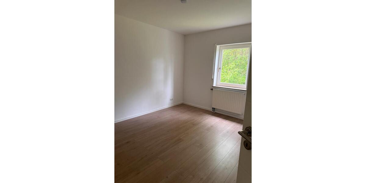 Erdgeschoßwohnung Mömlingen - 3 Zimmer, 86 m&sup2;, 279.000&euro; | Angebot:26580220