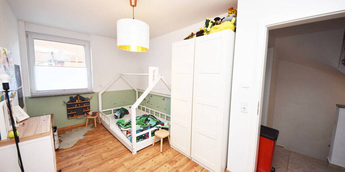 Reihenmittelhaus Laufach - 5 Zimmer, 190 m&sup2;, 419.000&euro; | Angebot:26778808