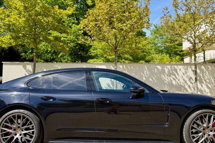 Porsche Panamera 154.500 km 56.400 &euro; Obertshausen 63179