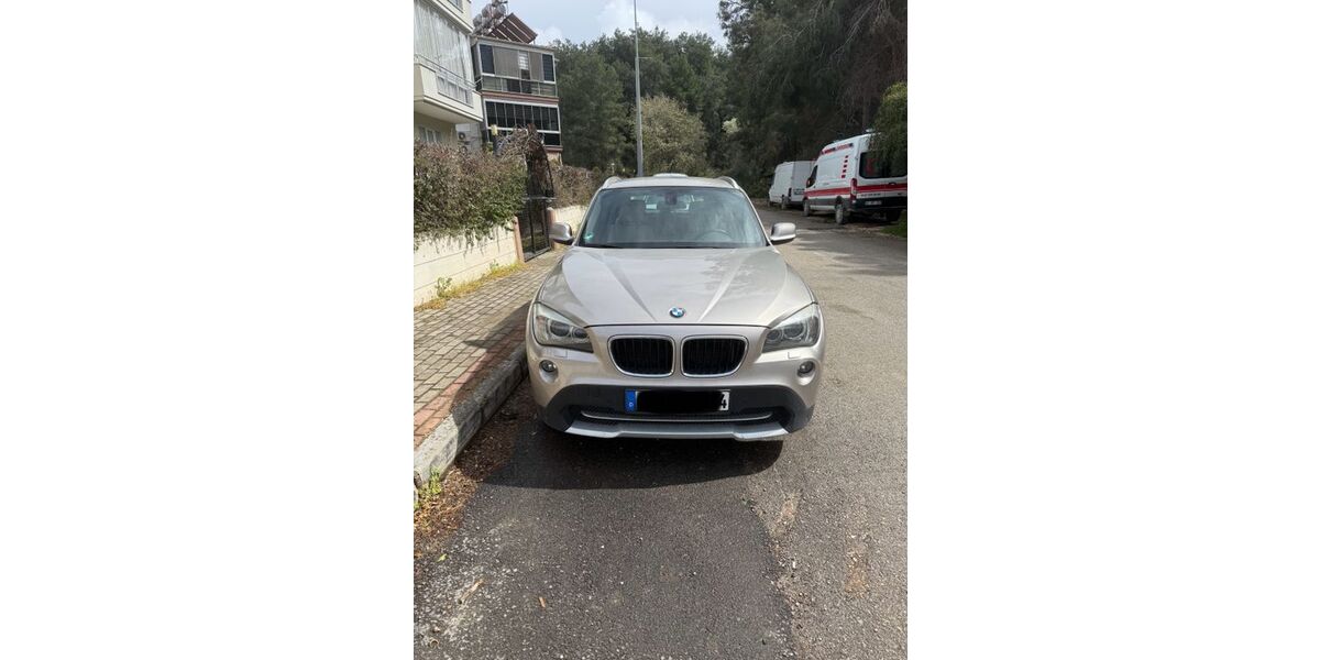 BMW X1 180.000 km 12.000 &euro; Rödermark 63322