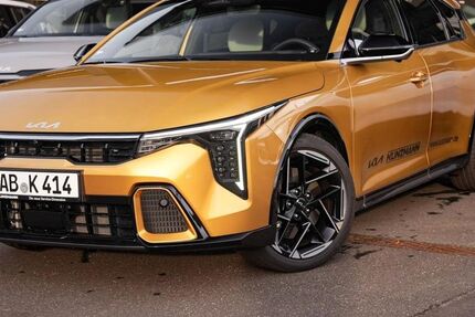 Kia K4 4.990 km 36.989 &euro; Aschaffenburg 63741