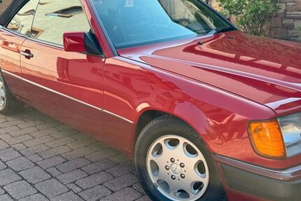 Mercedes-Benz 300 93.282 km 35.000 &euro; Aschaffenburg 63741