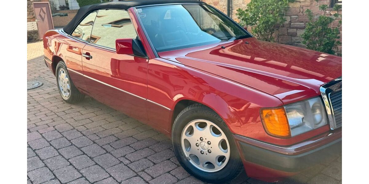 Mercedes-Benz 300 93.282 km 35.000 &euro; Aschaffenburg 63741