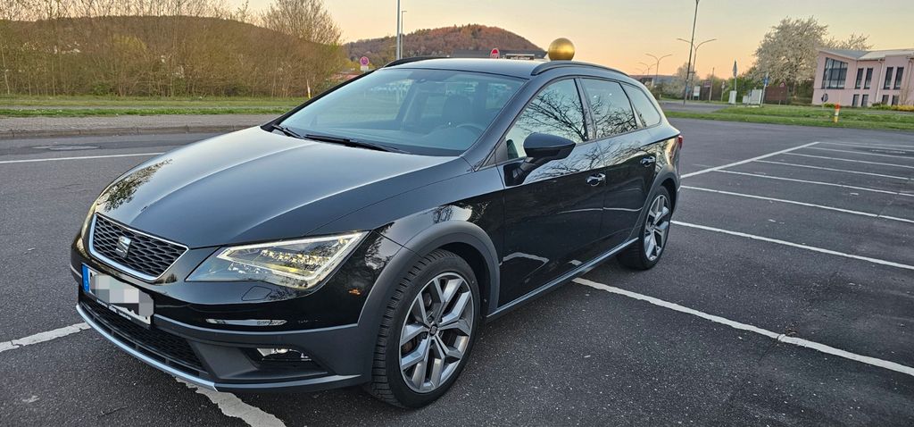 Seat Leon 197.500 km 8.900 &euro; Heigenbrücken 63869
