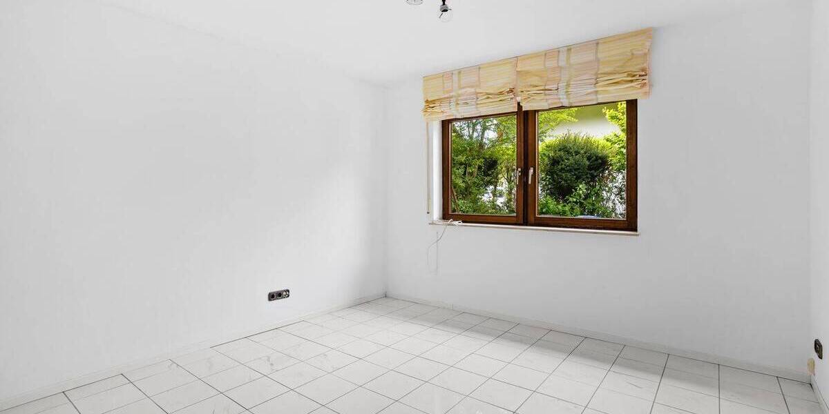 Einfamilienhaus Gelnhausen - 7 Zimmer, 205 m&sup2;, 610.000&euro; | Angebot:26684192