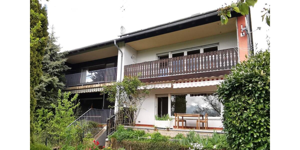 Doppelhaushälfte Krombach - 7 Zimmer, 140 m&sup2;, 289.500&euro; | Angebot:26764258