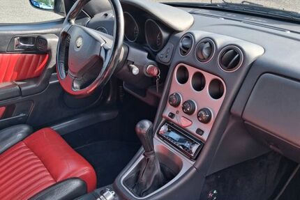 Alfa Romeo Spider 76.948 km 9.350 &euro; Gelnhausen/Meerholz 63571