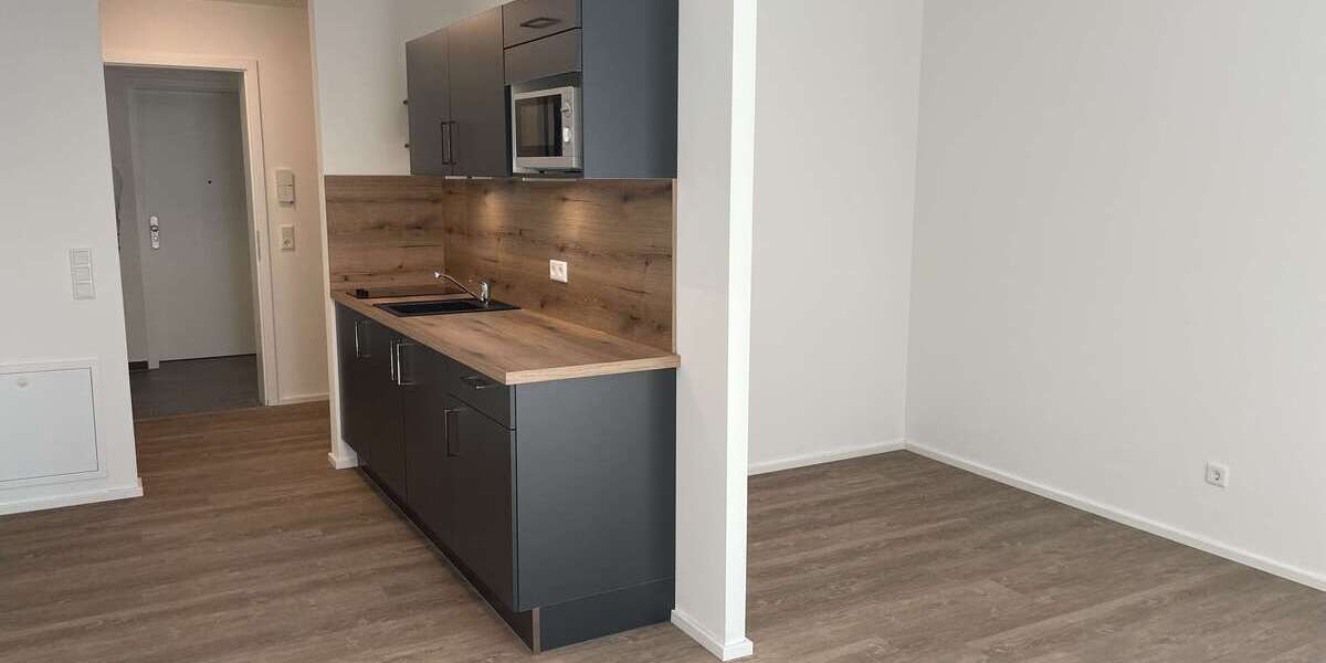 Zimmer Aschaffenburg Damm - 1 Zimmer, 800&euro; | Angebot:22025692