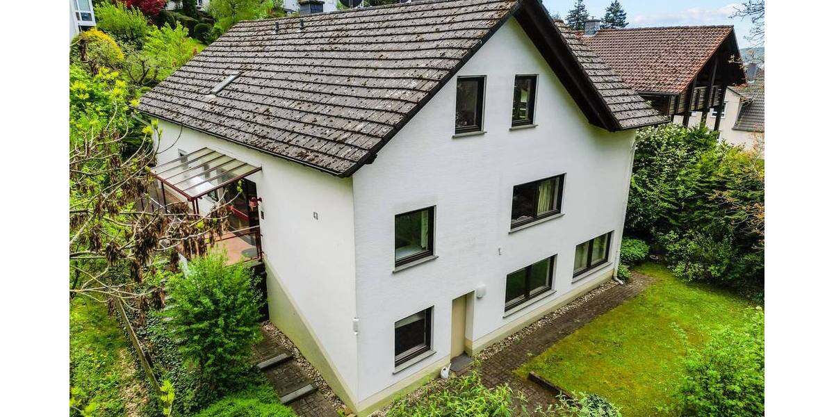 Einfamilienhaus Gelnhausen - 7 Zimmer, 205 m&sup2;, 610.000&euro; | Angebot:26684192