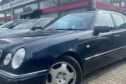 Mercedes-Benz E 320 247.412 km 3.999 &euro; Hanau 63450