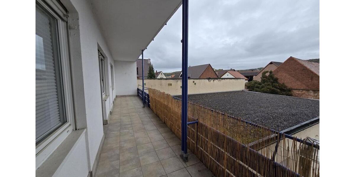 Etagenwohnung Großwallstadt - 3 Zimmer, 110 m&sup2;, 990&euro; | Angebot:24980666