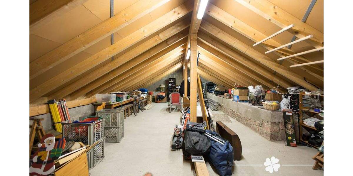 Mehrfamilienhaus, Wohnhaus Großheubach - 6 Zimmer, 215 m&sup2;, 560.000&euro; | Angebot:25777966