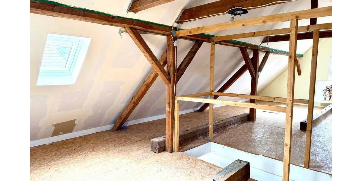 Mehrfamilienhaus, Wohnhaus Gründau Mittel-Gründau - 6 Zimmer, 204 m&sup2;, 449.000&euro; | Angebot:25664653