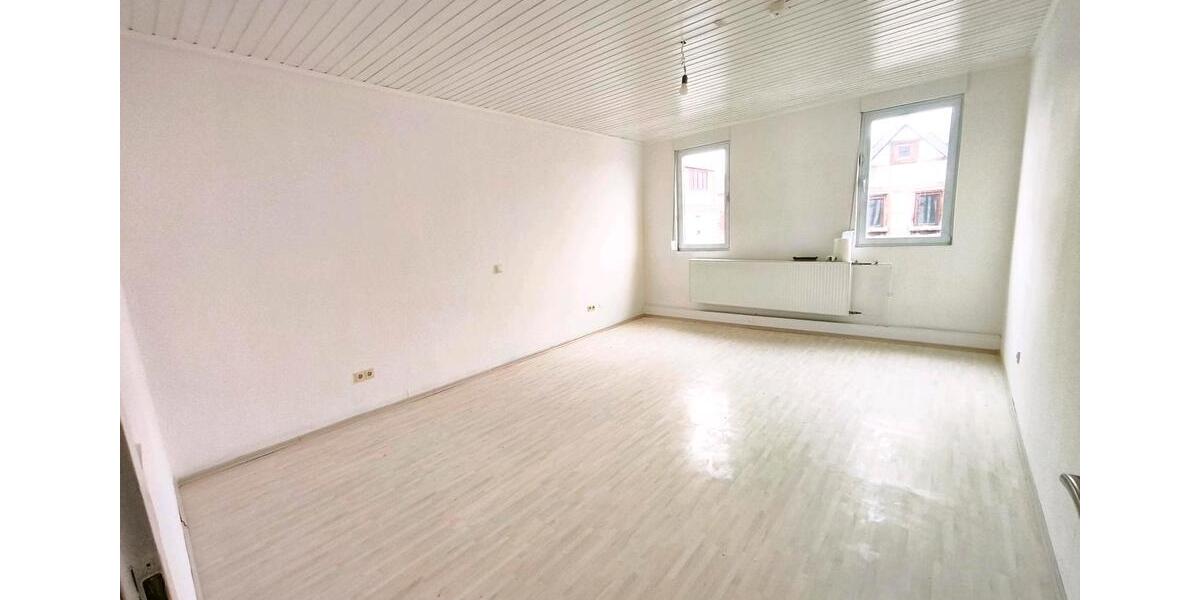 Etagenwohnung Babenhausen - 5 Zimmer, 145 m&sup2;, 1.950&euro; | Angebot:26254508