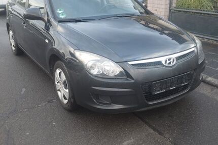 Hyundai i30 176.613 km 1.990 &euro; Groß-Zimmern 64846