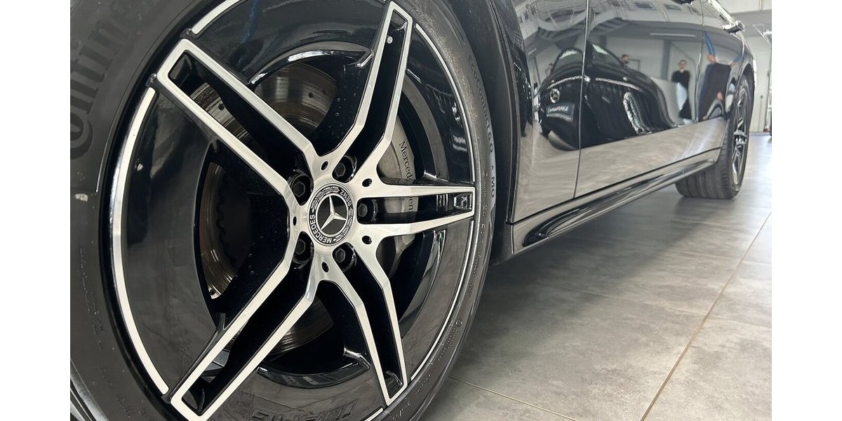 Mercedes-Benz E 200 T AMG DISTRONIC-NIGHT-AHK-LENKRADHEIZUNG! 39.999 km 43.499 &euro; Groß-Umstadt 64823