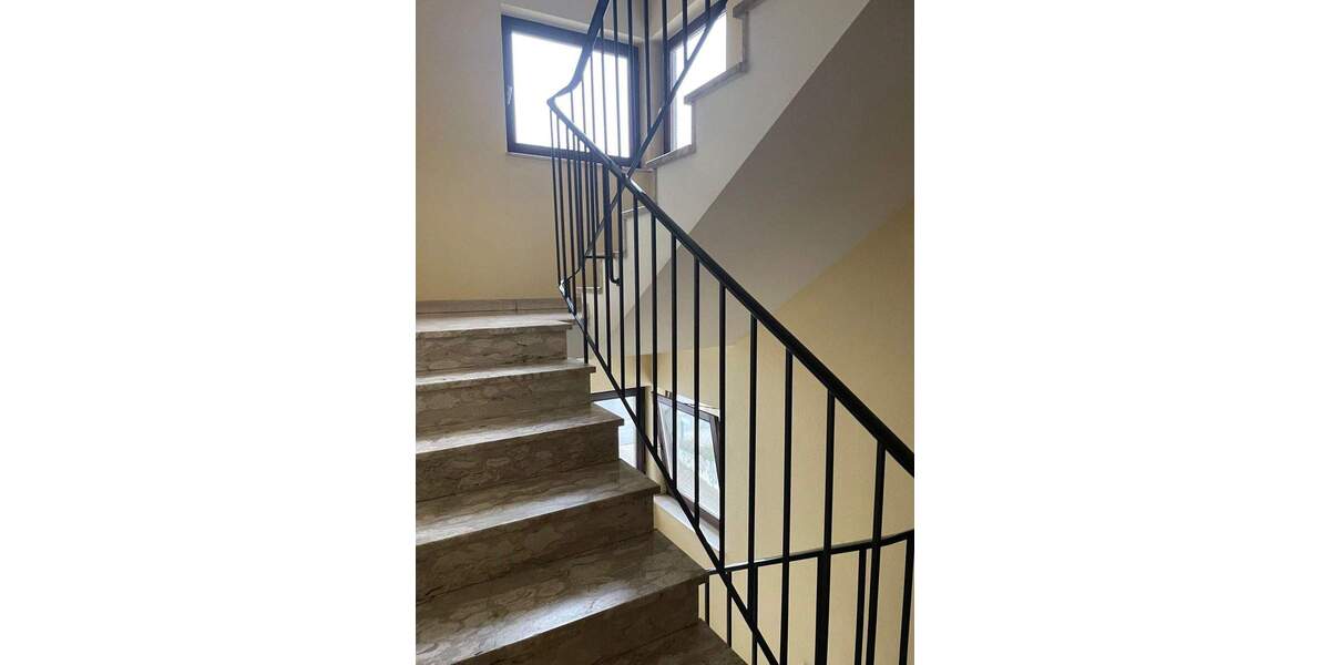 Etagenwohnung Aschaffenburg Damm - 2 Zimmer, 49 m&sup2;, 199.800&euro; | Angebot:25681425