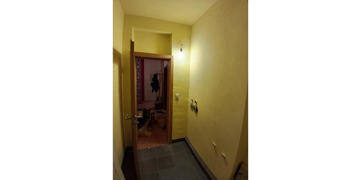 Etagenwohnung Sulzbach am Main - 6 Zimmer, 106 m&sup2;, 900&euro; | Angebot:25336001