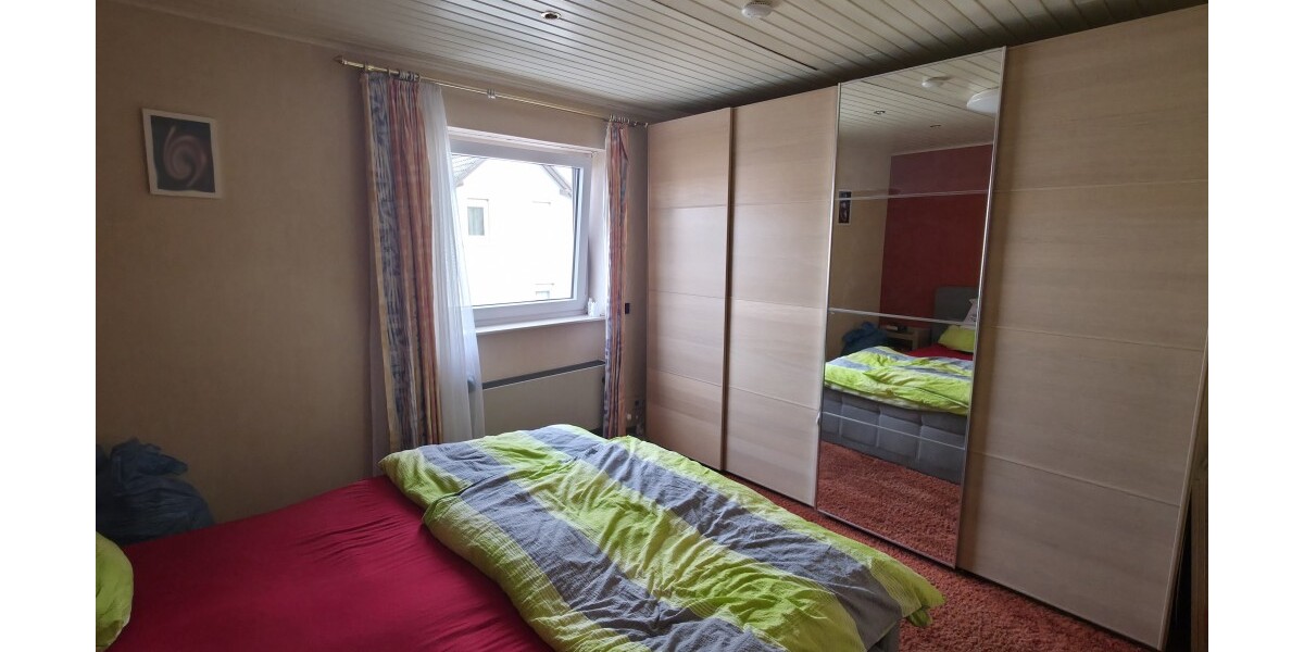 *Großzügige 6-Zi.-Maisonette-Wohnung mit großer Dachterrasse in ruhiger Wohnlage von Mühlheim (OT)* - Maisonettenwohnung Mühlheim | Angebot:23809473