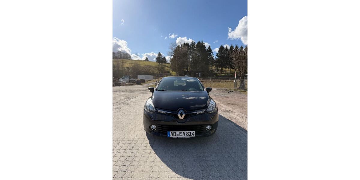 Renault Clio 173.000 km 4.800 &euro; Rothenbuch 63860