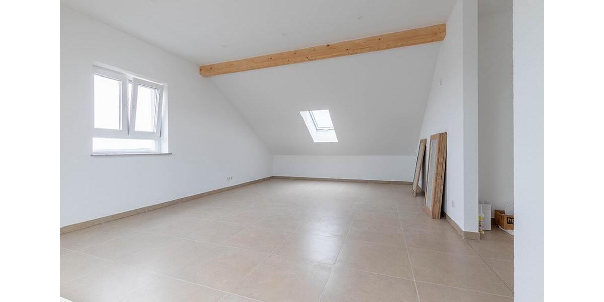 Dachgeschoßwohnung Groß-Umstadt Umstadt - 4 Zimmer, 87 m&sup2;, 1.140&euro; | Angebot:26677535