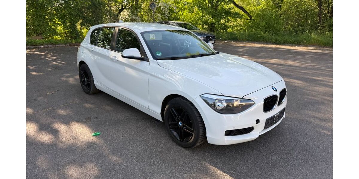 BMW 114 191.000 km 4.799 &euro; Hanau 63452
