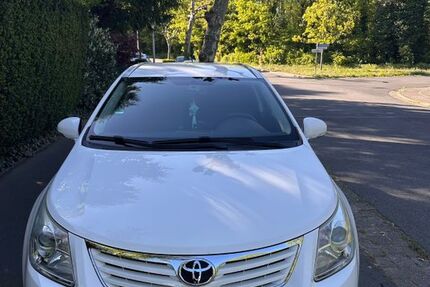 Toyota Avensis 142.000 km 10.000 &euro; Dietzenbach 63128