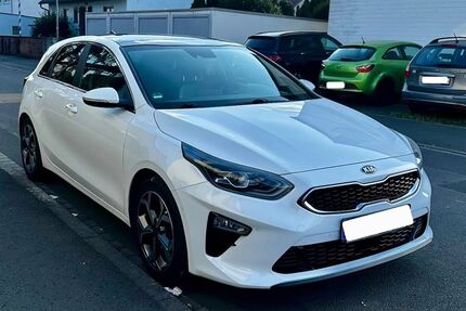 Kia ceed / Ceed 87.200 km 14.800 &euro; Aschaffenburg 63741