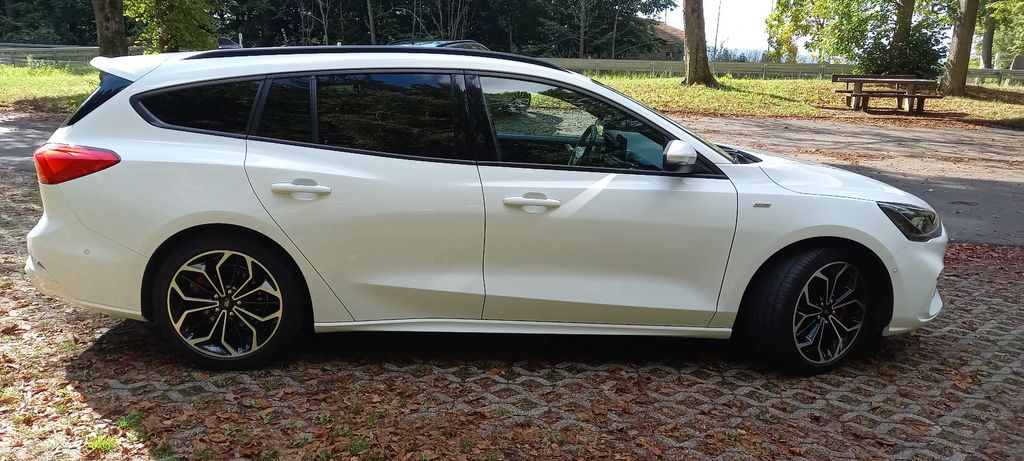 Ford Focus 31.500 km 17.600 &euro; Heigenbrücken 63869