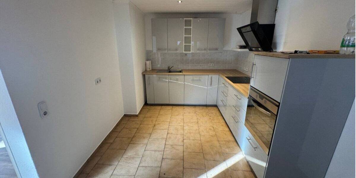 Etagenwohnung Neuberg Ravolzhausen - 4 Zimmer, 120 m&sup2;, 1.250&euro; | Angebot:26034805