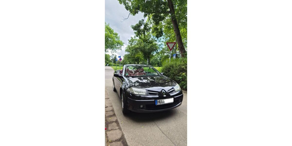 Renault Megane 114.000 km 5.500 &euro; Hanau 63454